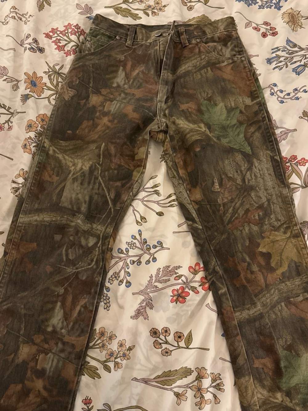 Wrangler Women's Relaxed Camouflage Jeans - Green/Brown Camo